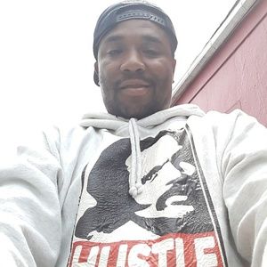 Meet your Posher, Guy